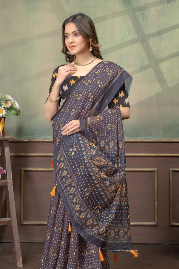 Women_Woven_Saree