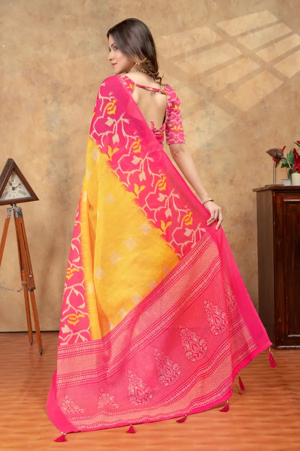 Yellow_Linen_Cotton_Saree_For_Women