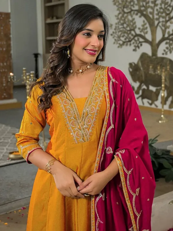 Women_Kurta_Set