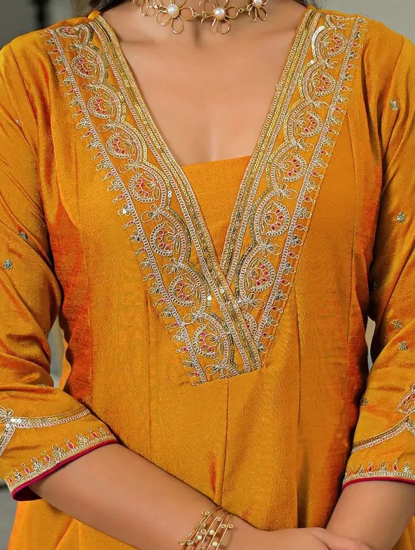 Women_Kurta_Set