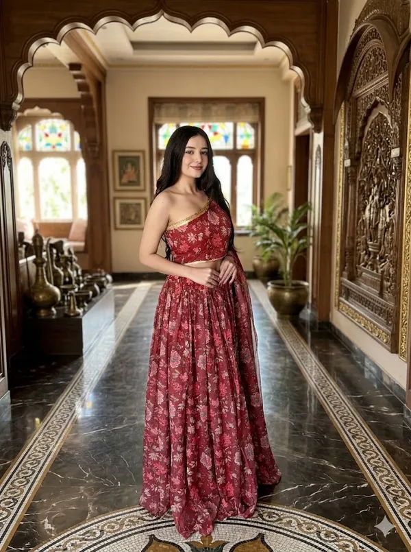 Women_Floral_Print_Flared_Lehenga_Choli_Set