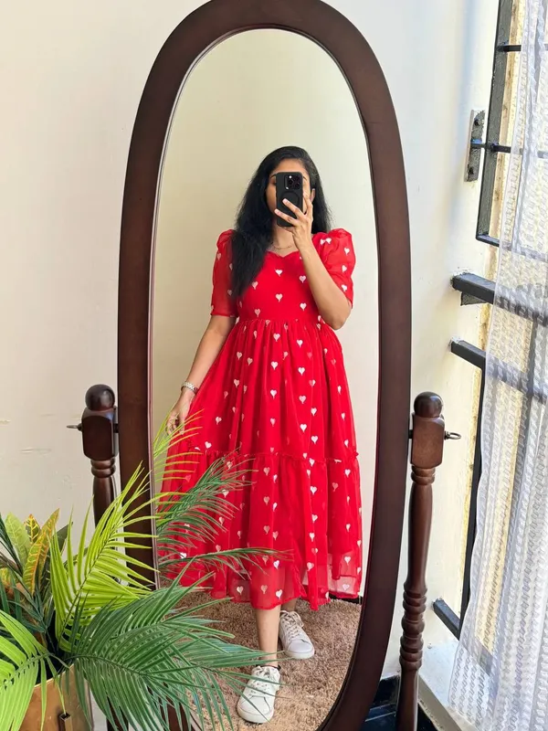 Elegance_Geogette_Work_Long_Gown