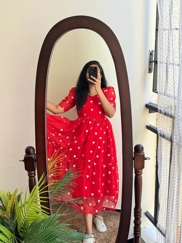 Elegance_Geogette_Work_Long_Gown