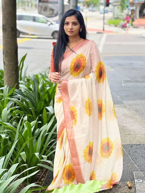 Elegance_Soft_Cottonwork_Long_Gown