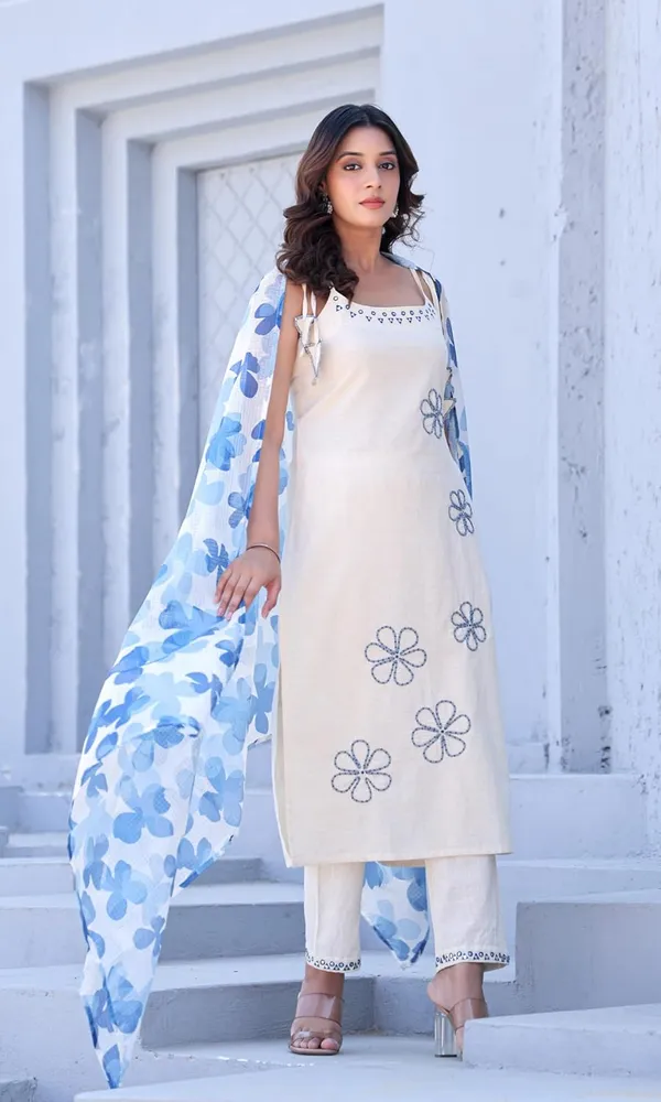 Reyon_Slub_Beautiful_Suit_Set_And_Duppta