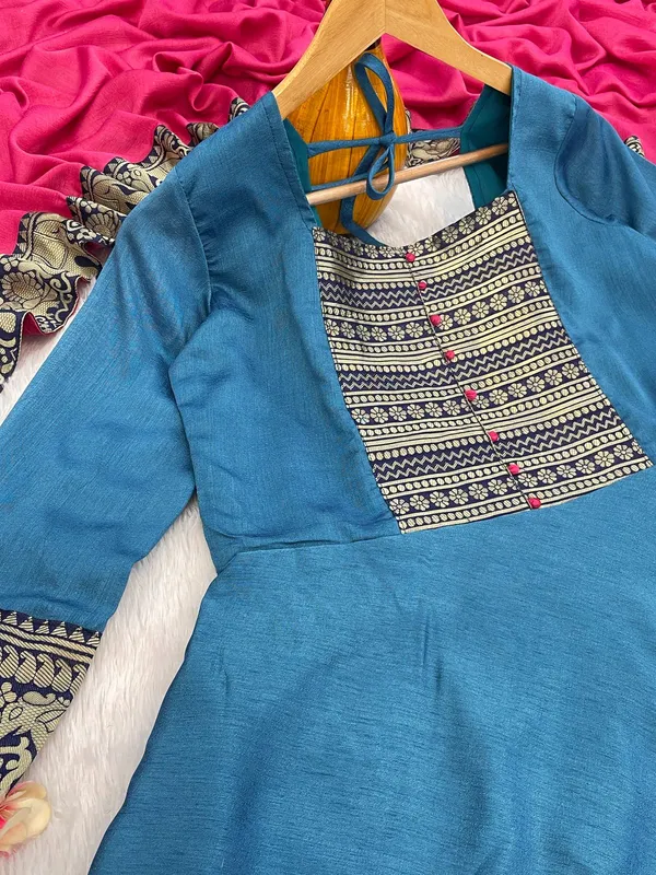 Woman_Angrakha_Style_Anarkali_Kurta_With_Dupatta