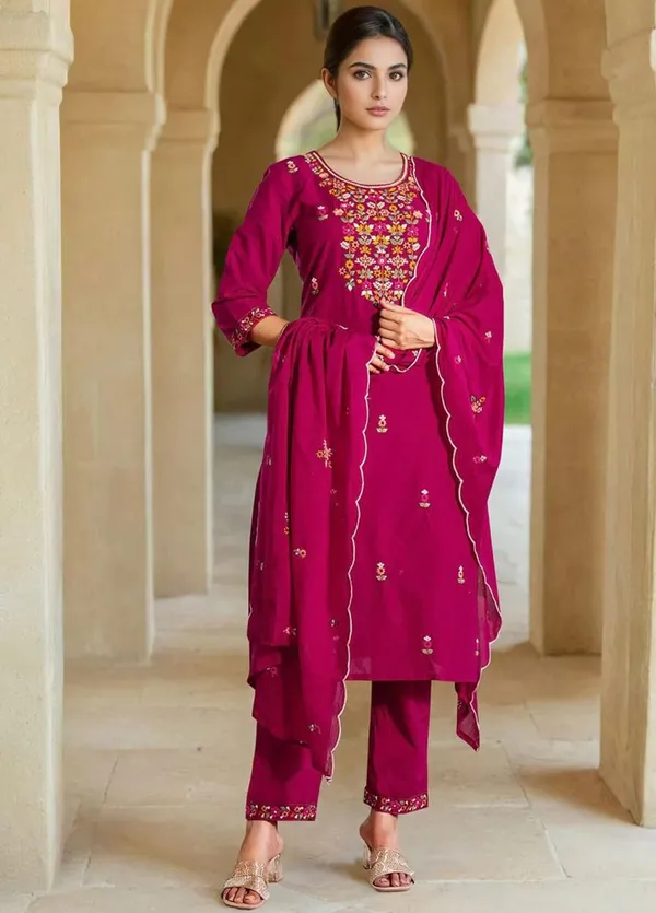Roman_Fabric_Beautiful_Suit_Set