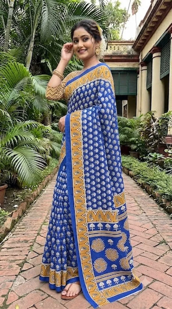 Floral_Print_Cotton_Blend_Saree