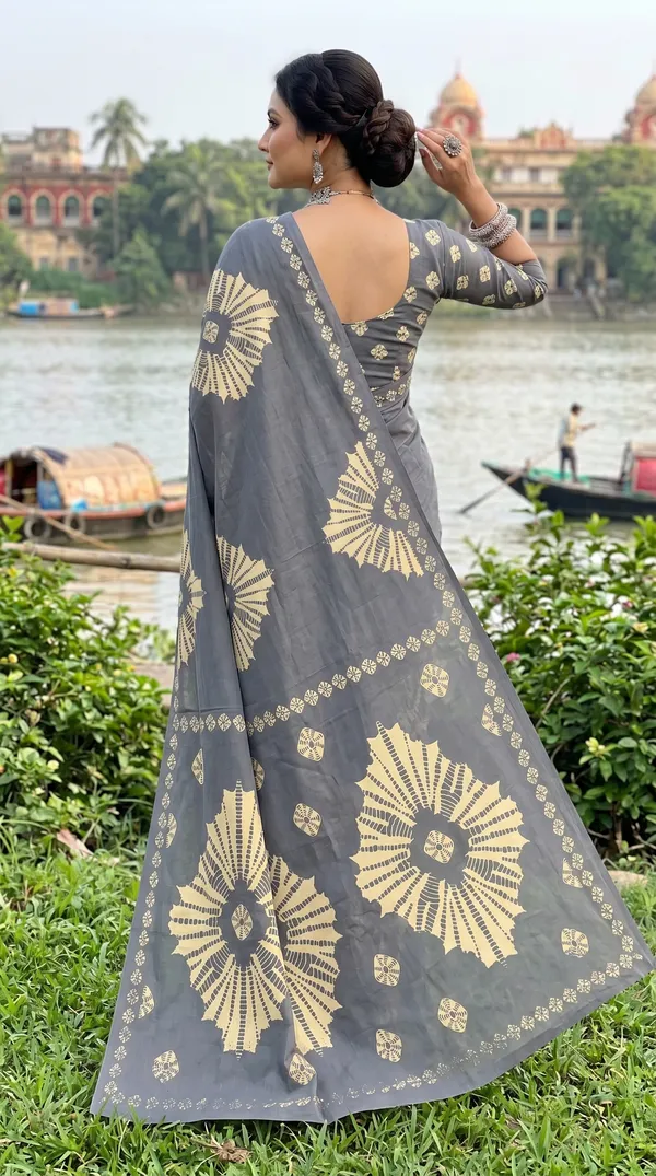Floral_Print_Cotton_Blend_Saree