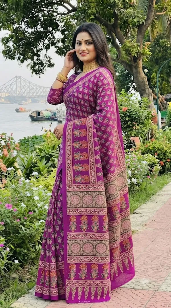 Floral_Print_Cotton_Blend_Saree