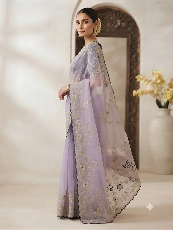 Women_Woven_Saree