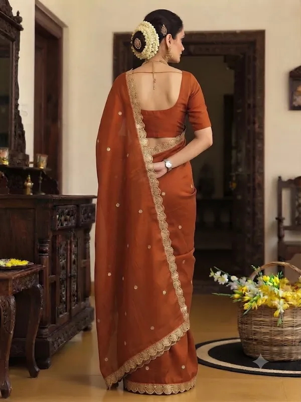 Women_Woven_Saree