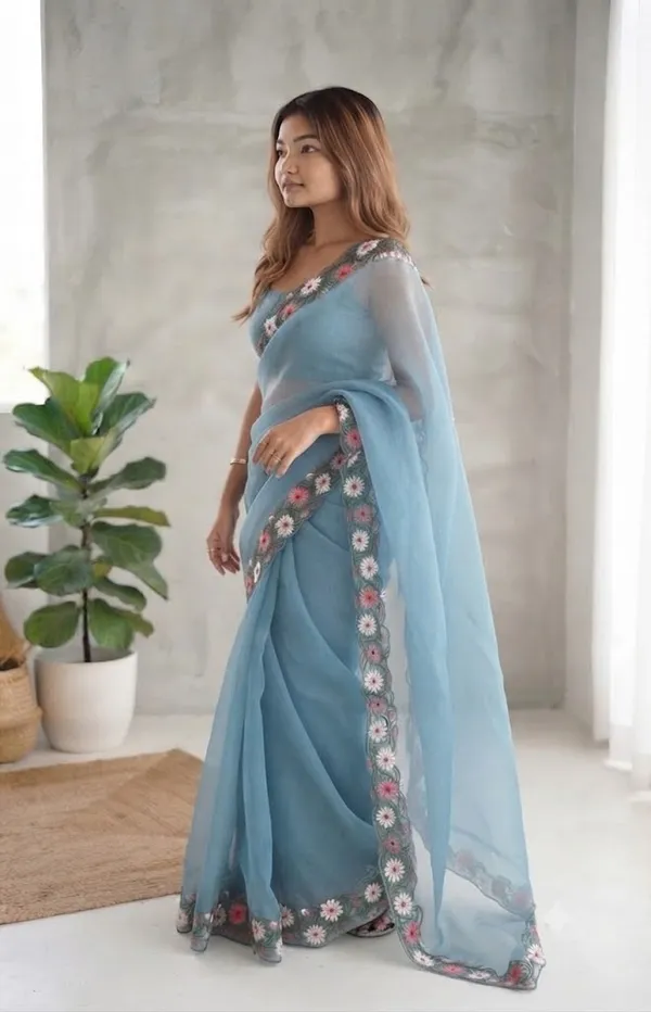 Women_Woven_Saree