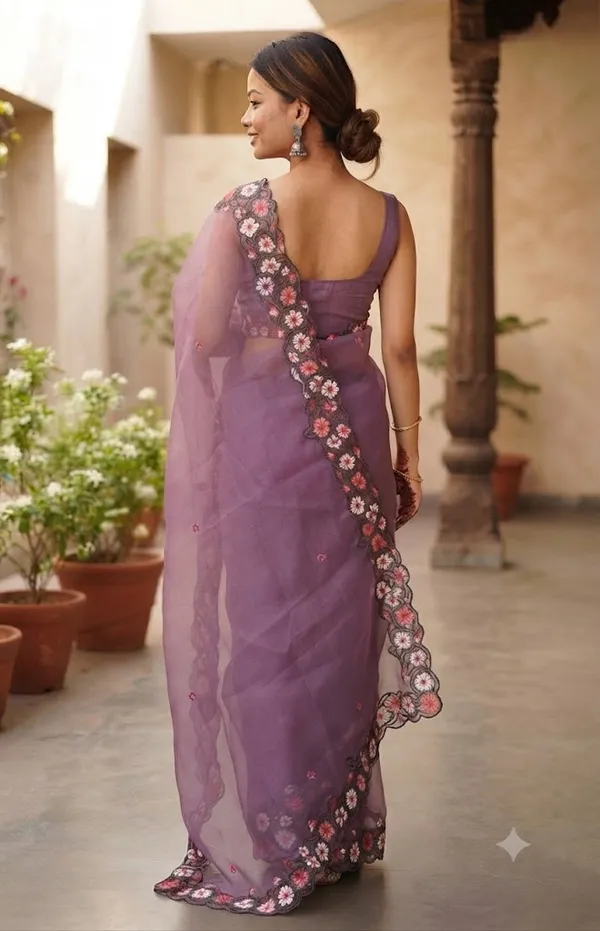 Women_Woven_Saree