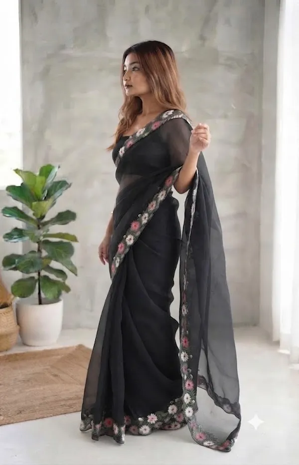 Women_Woven_Saree