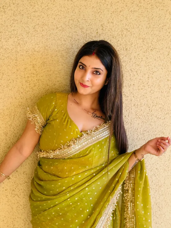 Women_Woven_Saree