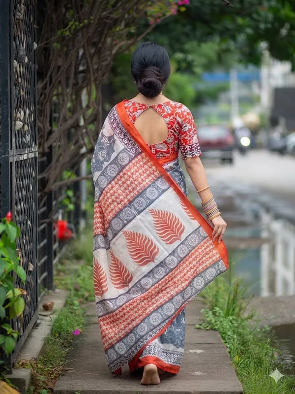 Women_Woven_Saree