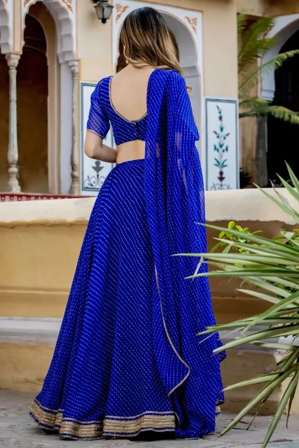 Women_Floral_Print_Flared_Lehenga_Choli_Set