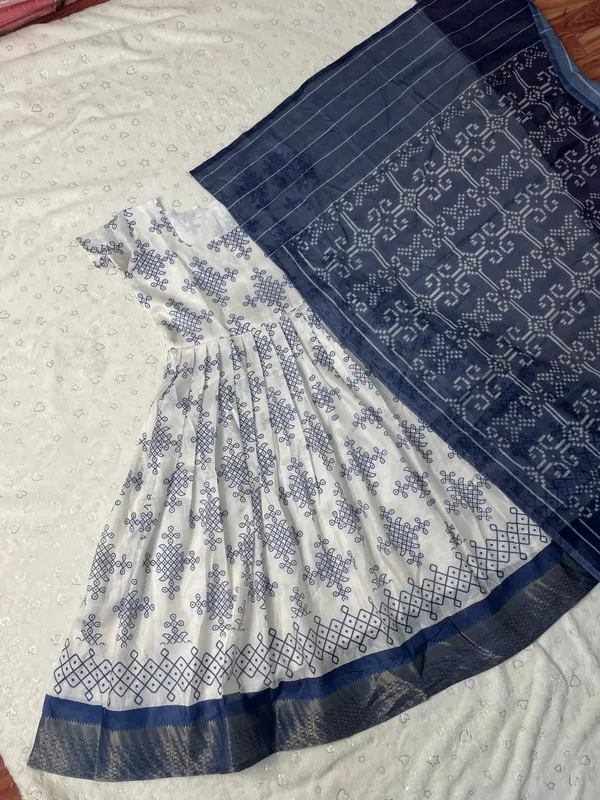 Woven_Design_Kurta_With_Dupatta