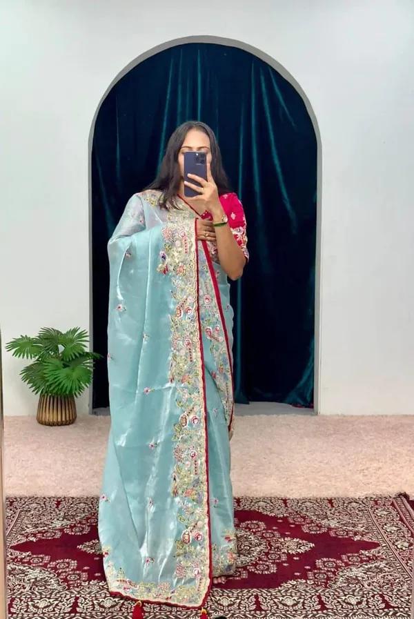 Blue_Jimichu_Silk_Saree_For_Women