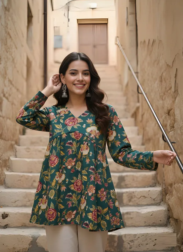 Woman_Green_Cotton_Fancy_Tunic
