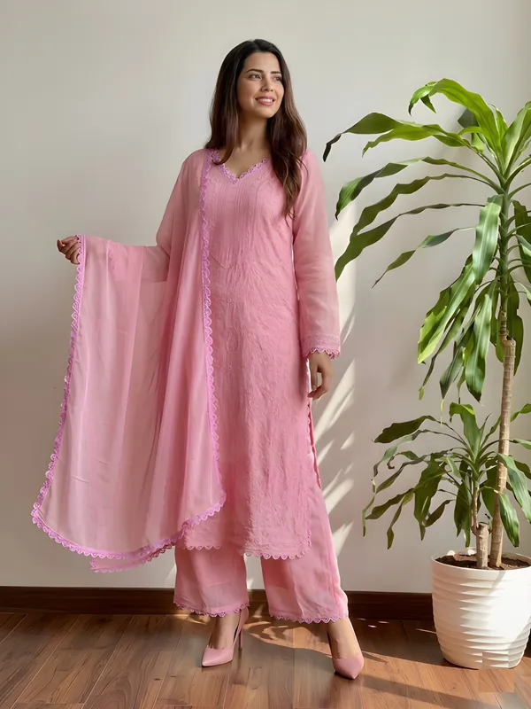 Women_Embellished_Kurta_Set