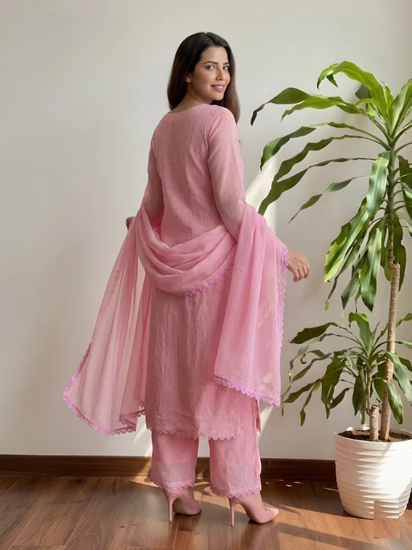 Women_Embellished_Kurta_Set