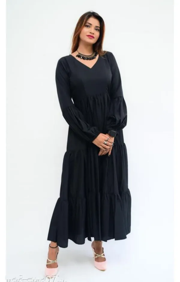 Black_Silk_Gown_For_Women