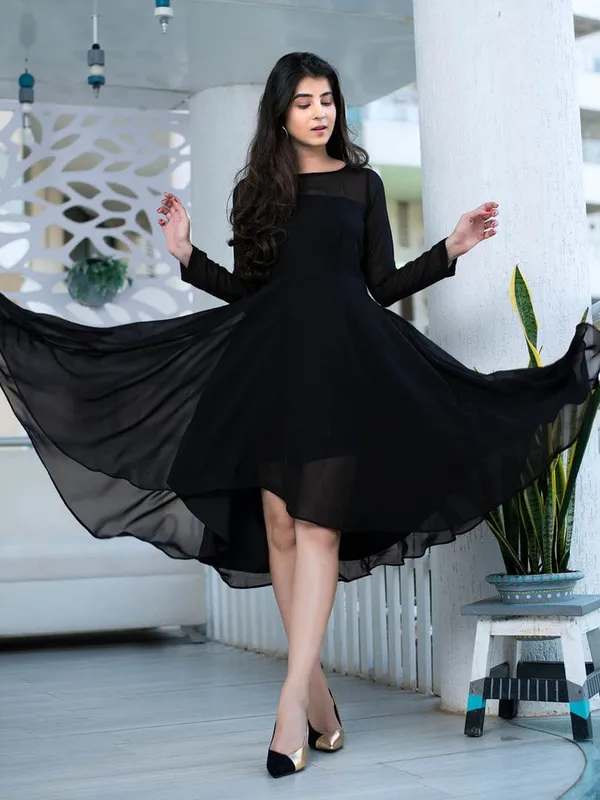 Woman_Black_Georgette_Fancy_Dress