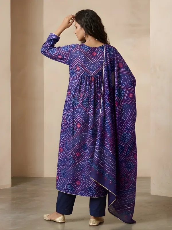 Blue_Delta_Silk_Kurta_Set_For_Women