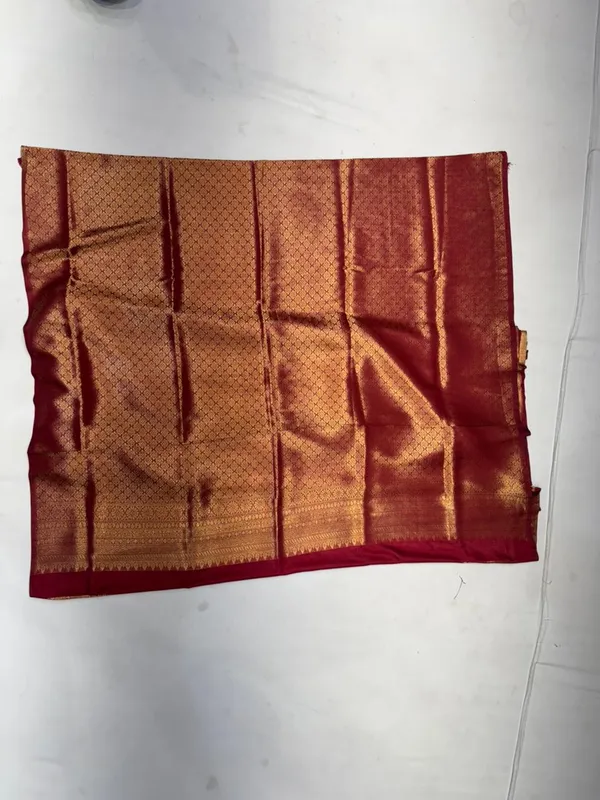 Off_White_with_marron_Silk_Zari_Border_Banarasi_Saree_For_Women