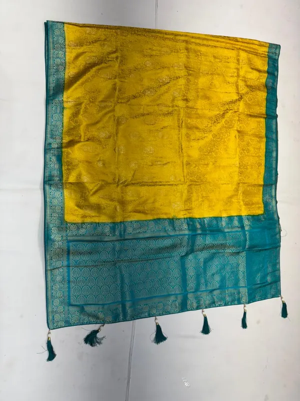 Yellow_Silk_Banarasi_Turquoise_Border_Zari_Saree_For_Women