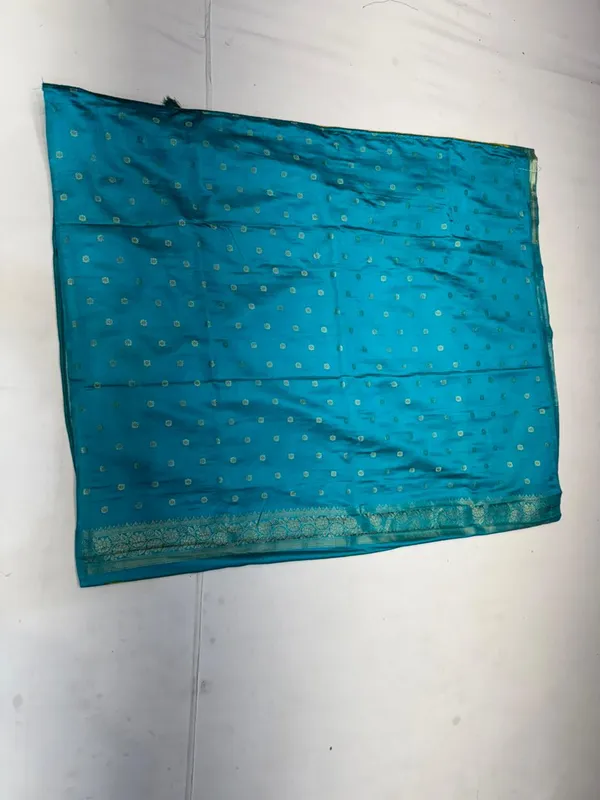 Yellow_Silk_Banarasi_Turquoise_Border_Zari_Saree_For_Women