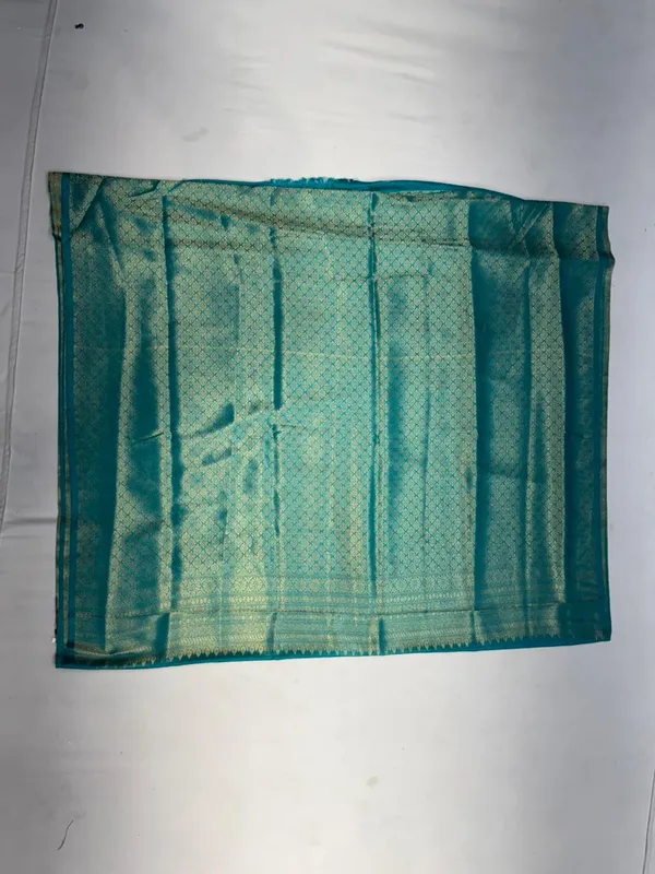 Off_White_Silk_Banarasi_Teal_Green_Border_Saree_For_Women