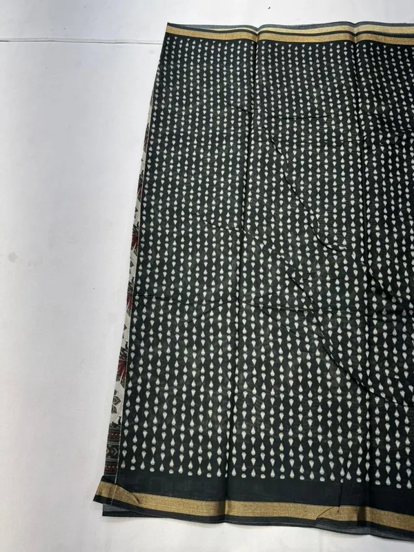 Black_Cotton_Sambalpuri_Ikat_Floral_Border_Saree_For_Women