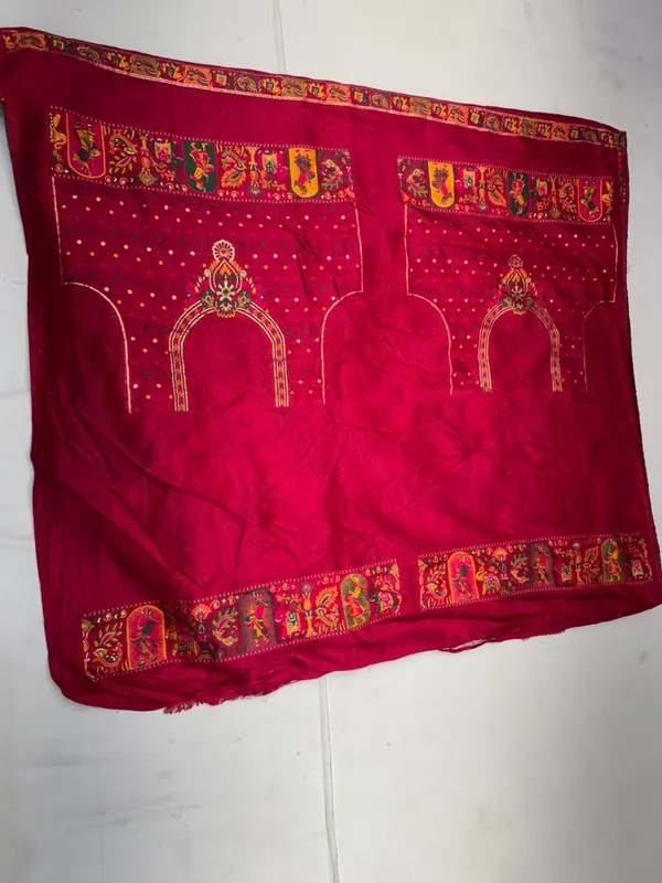 Olive_Green_Paithani_Silk_Saree_With_Maroon_Woven_Border_For_Women