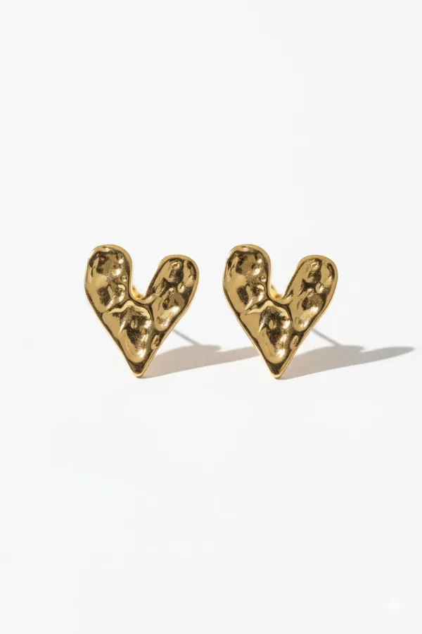 Gold_Textured_Heart_Stud_Earrings_For_Women