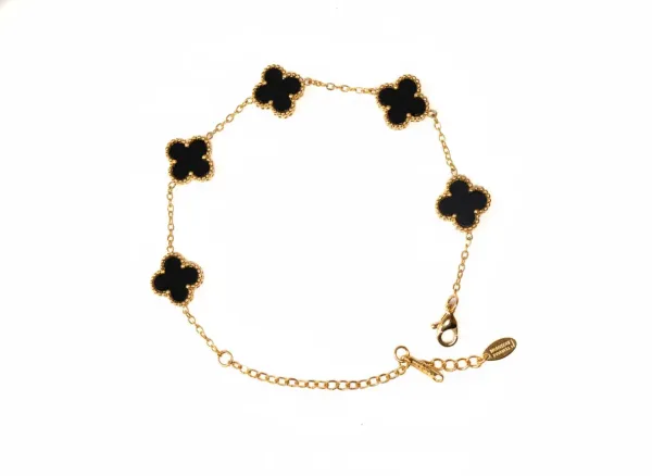 Dual_Clover_Charm_Bracelet_18K_Gold_Plated_Anti_Tarnish