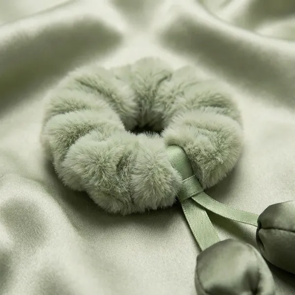 Pack_Of_4__Green_And_Green_Fur_Tulip_Design__Scrunchies_For_Women