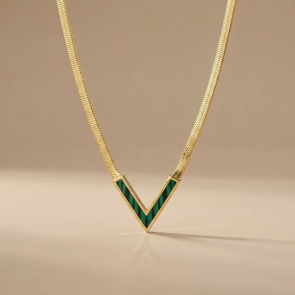 18K_Gold_Plated_V_Shape_Pendant_Necklace