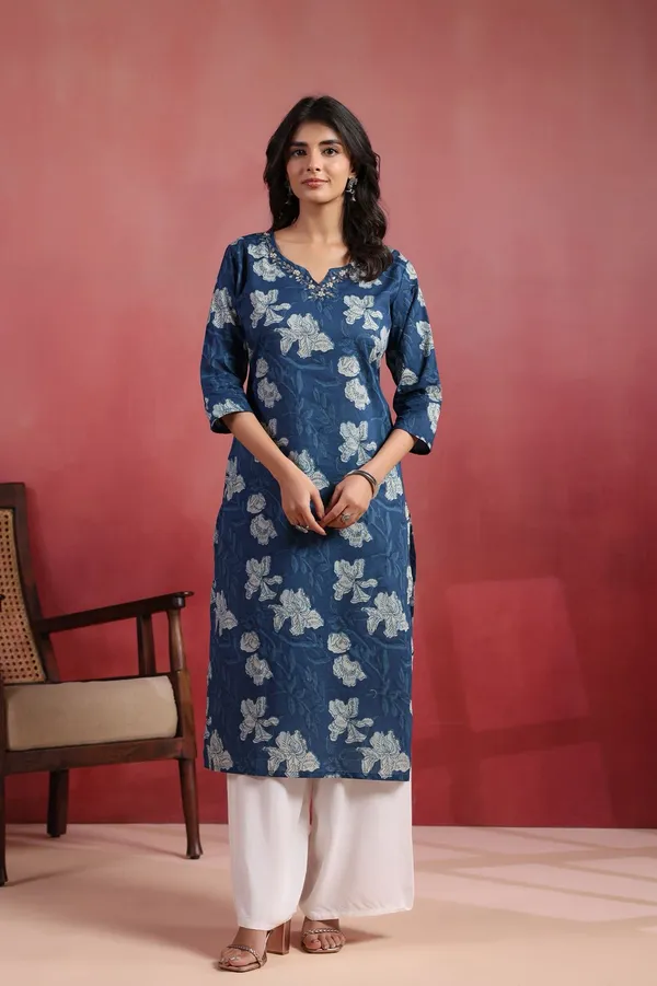 Blue_Floral_Print_Embroidered_Neck_Kurta_for_Women