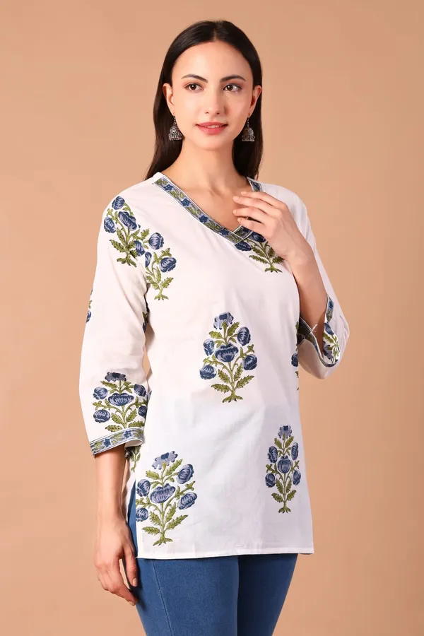 Cotton_Hand_Block_Printed_V_Neck_Tunic_With_3/4_Sleeves