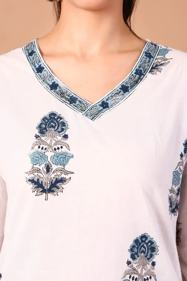 Cotton_Hand_Block_Printed_V_Neck_Tunic_With_3/4_Sleeves