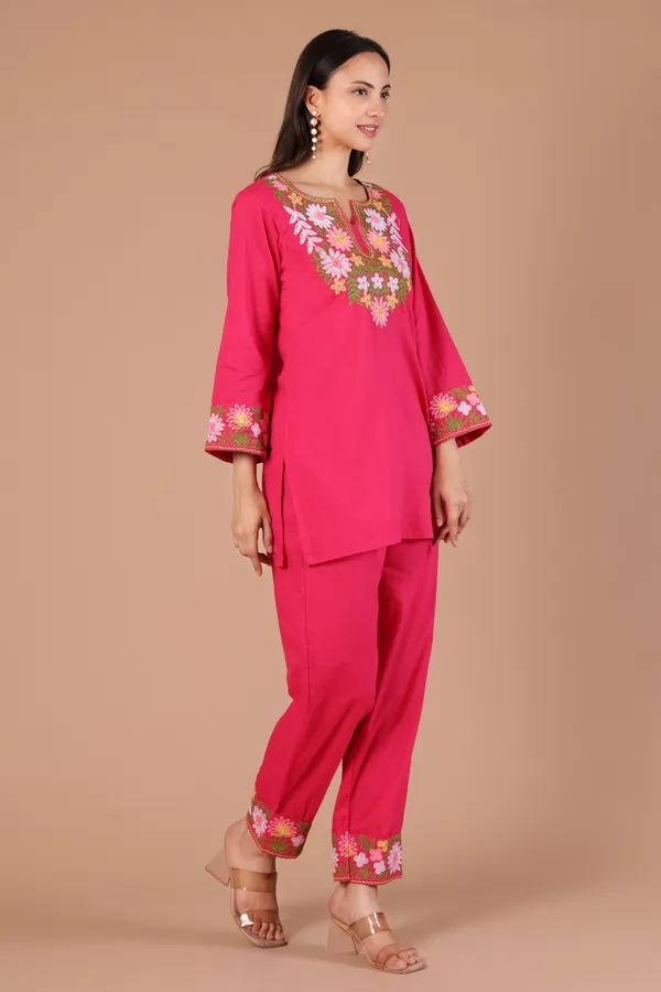 Pink_Cotton_Floral_Embroidered_Kurta__Pant_Set_for_Women