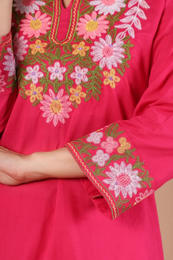 Pink_Cotton_Floral_Embroidered_Kurta__Pant_Set_for_Women