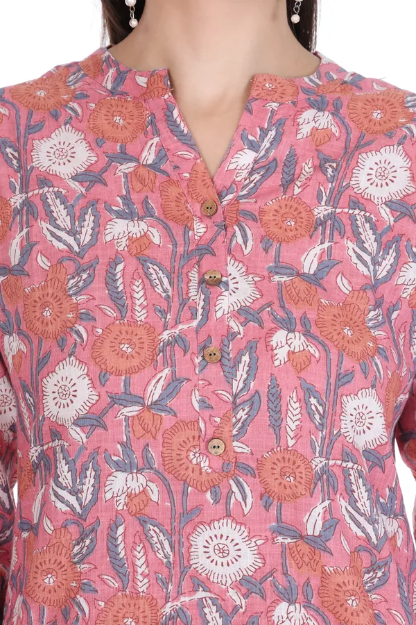 Pink_Cotton_Floral_Print_Straight_Kurta_for_Women