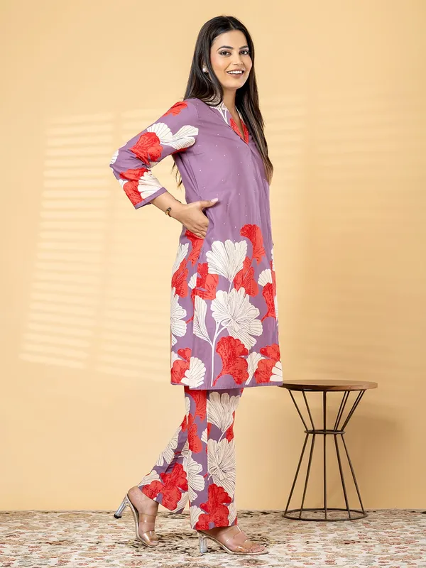Purple_Floral_Print_Cotton_Co-Ord_Set_With_Stone_Work_-_Kurta_And_Pants