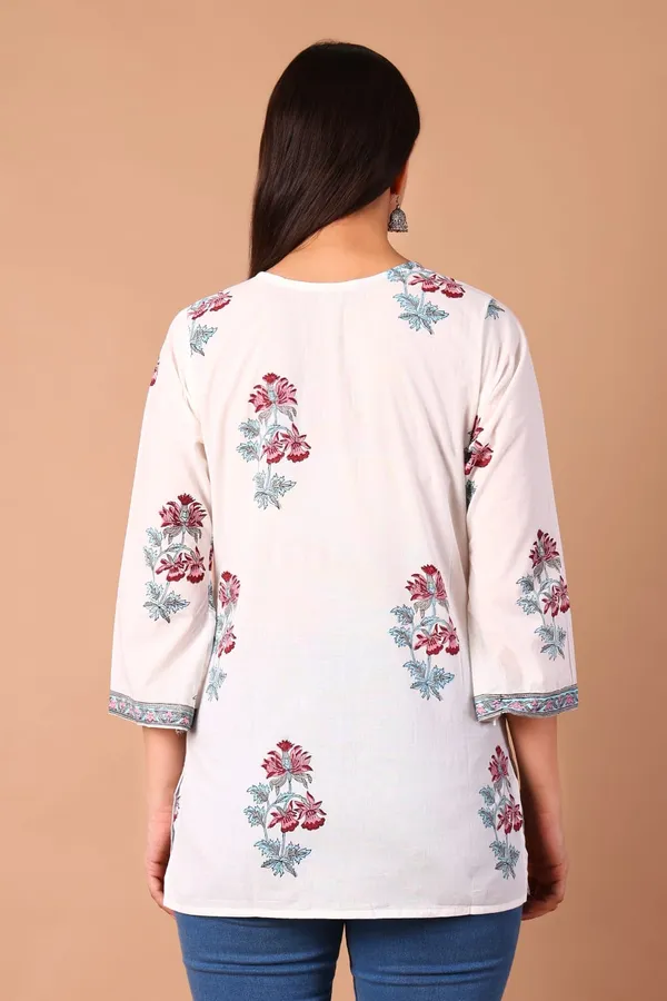 Cotton_Hand_Block_Printed_V_Neck_Tunic_With_3/4_Sleeves
