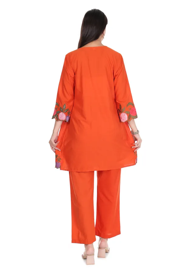 Orange_Pintuck_Floral_Scallop_Embroidery_Kurta_with_Pants_Set_for_Women