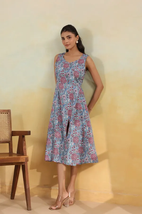 Floral_Print_Sleeveless_Cotton_Midi_Dress_With_Front_Slit_And_Smocked_Back